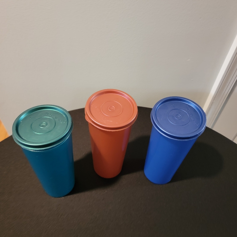 Lot of 3 Tupperware Tumblers with Seals Jewle Tones 16oz. - Picture 2 of 5